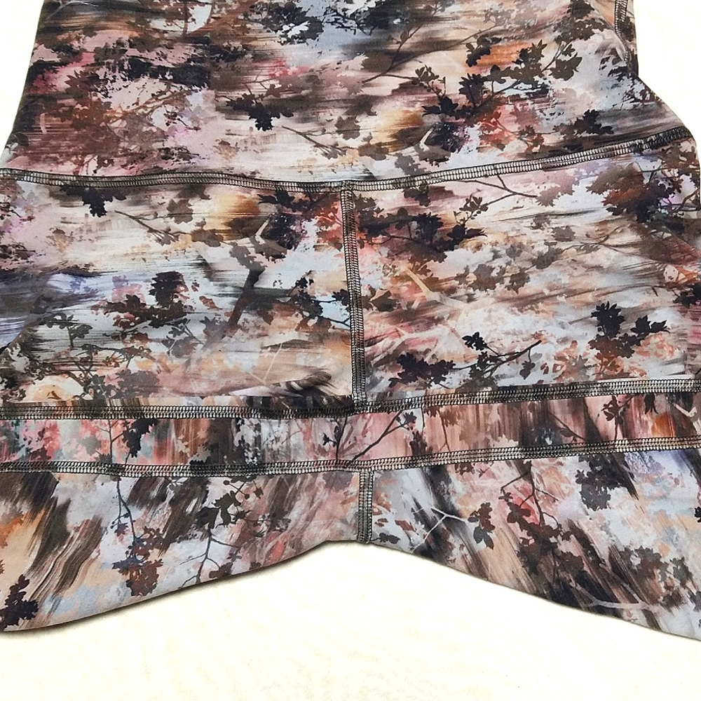 🔥Lululemon leggings, size 6 - Picture 4 of 10